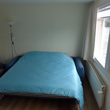 Houseboat In The Center, 5 Min Walk To Tropical Museum, Free Wifi! Apartment Amsterdam Bagian luar foto